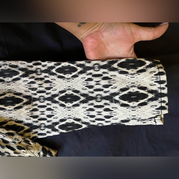 H&M Pattern Slacks - Picture 2 of 5